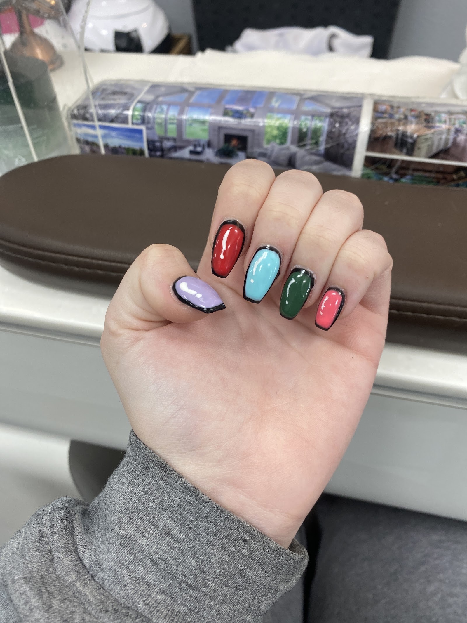 European Nails nail photo 3